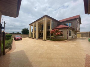 Beautiful 2-Bed Apartment in Kumasi